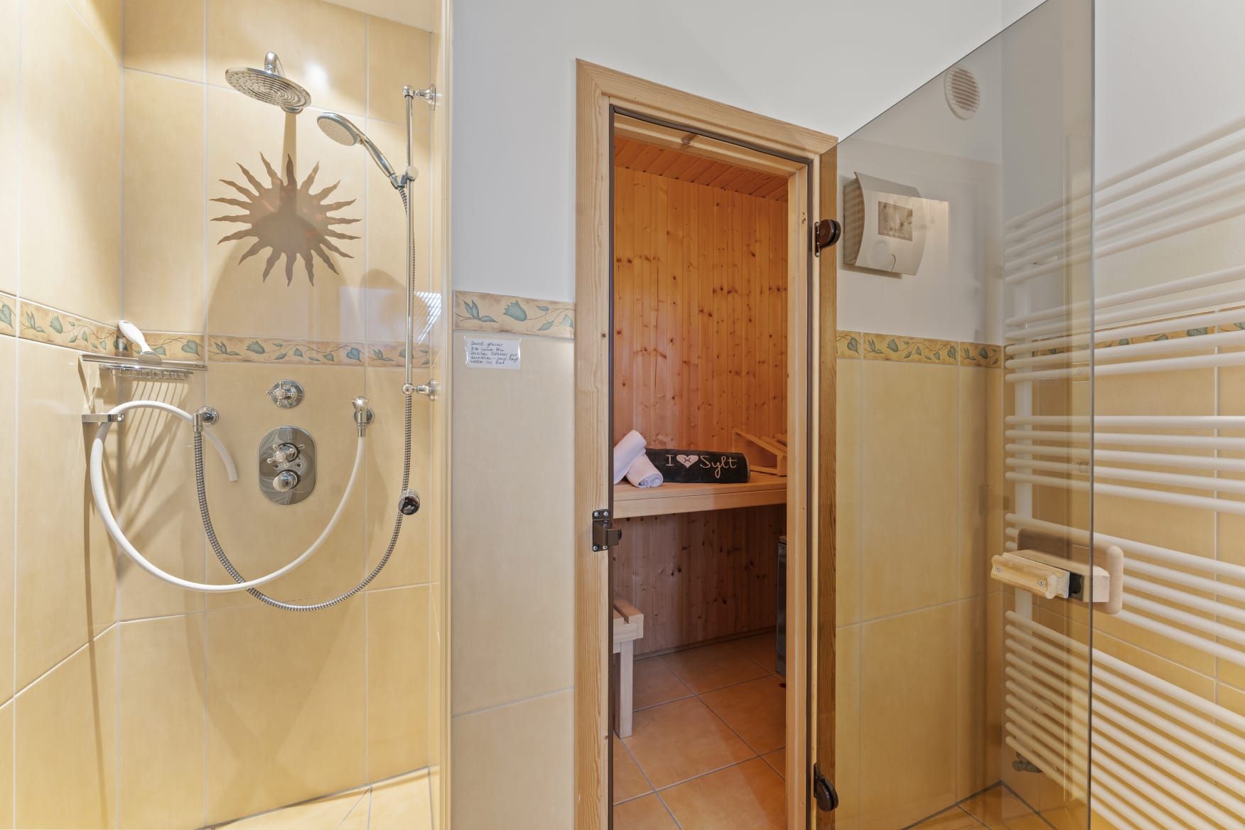 Sauna in Ferienhaus auf Sylt
