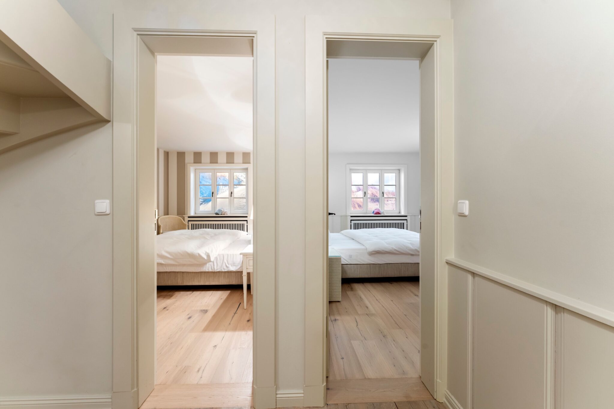 Blick in zwei Zimmer