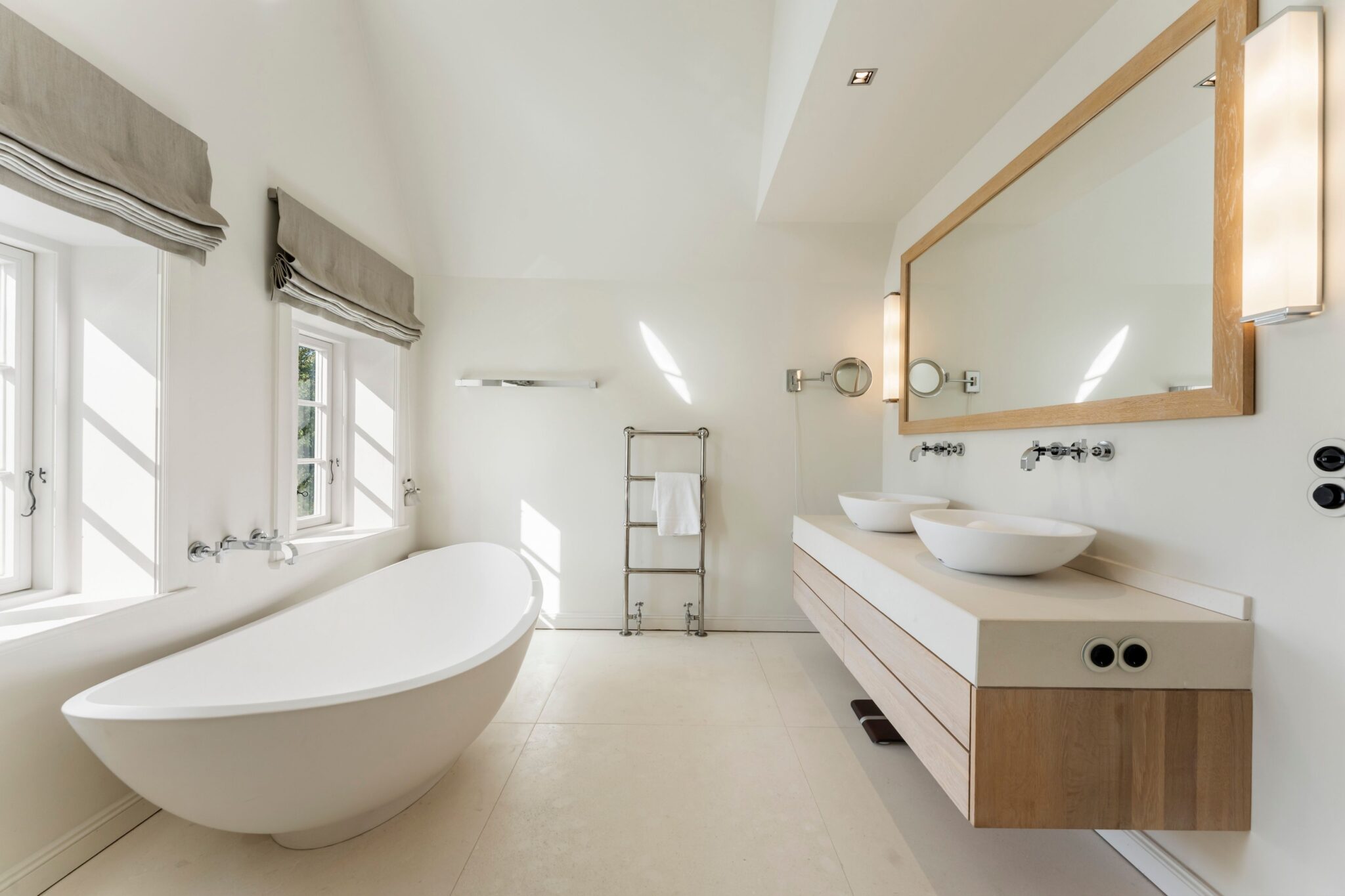 Badezimmer mit Badewanne